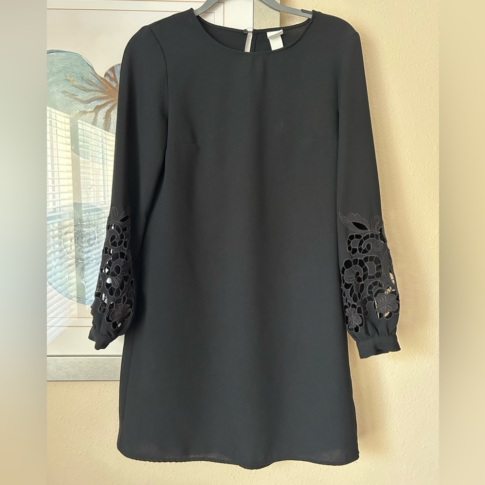 H&M Long Sleeve Shift Dress Floral Lace Cutout
